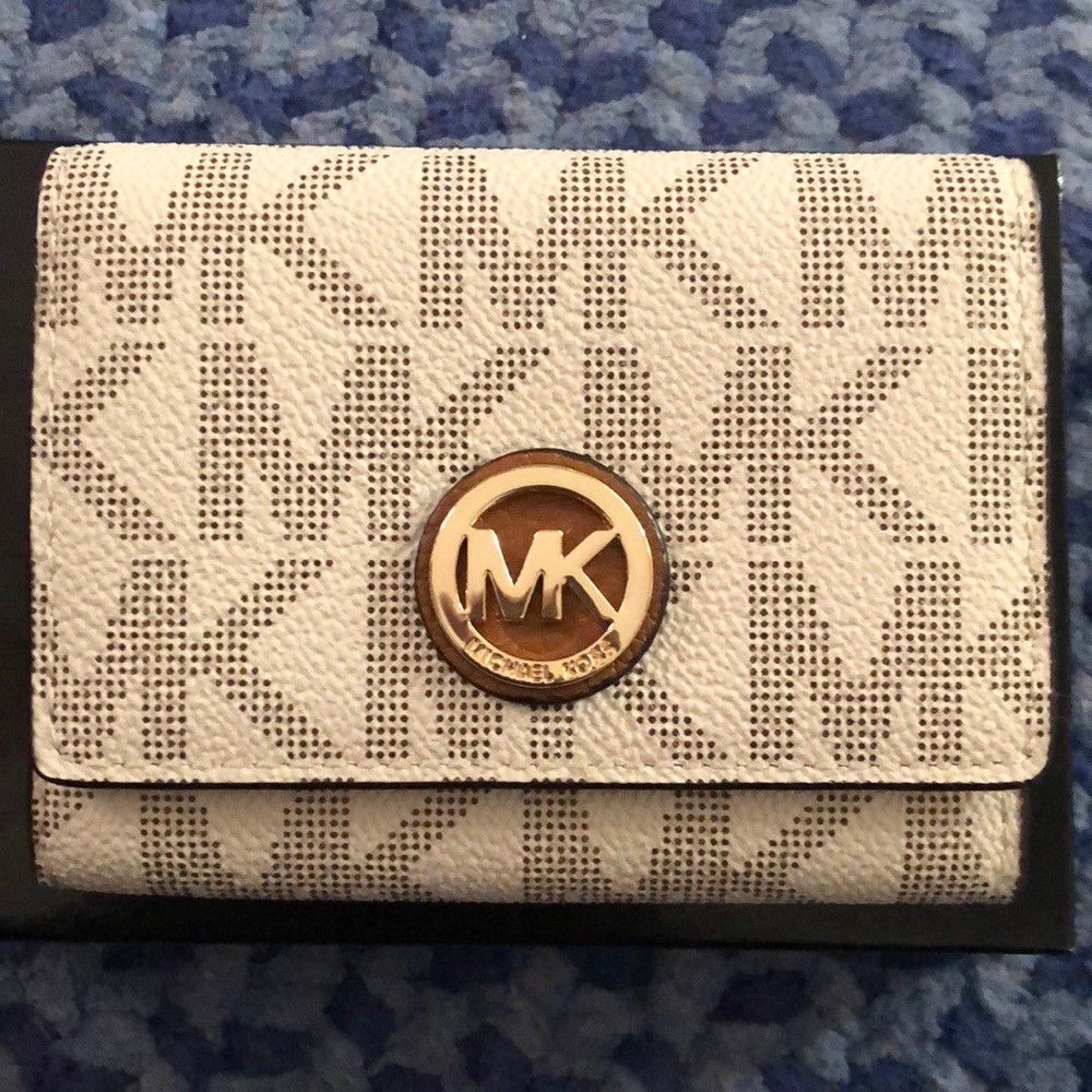 Brand new Michael Kors wallets